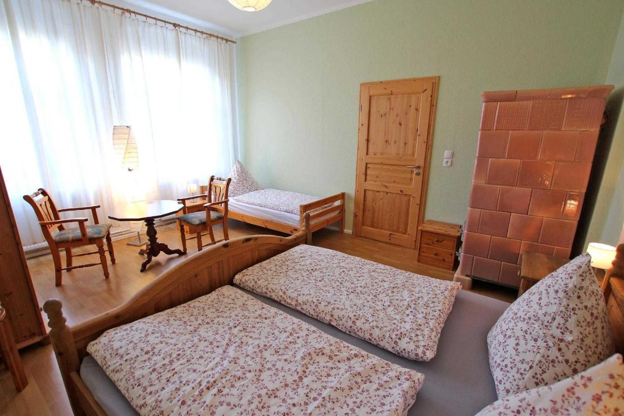 Ferienwohnung Malchow See 9921 Malchow (Mecklenburg-Vorpommern) Room photo